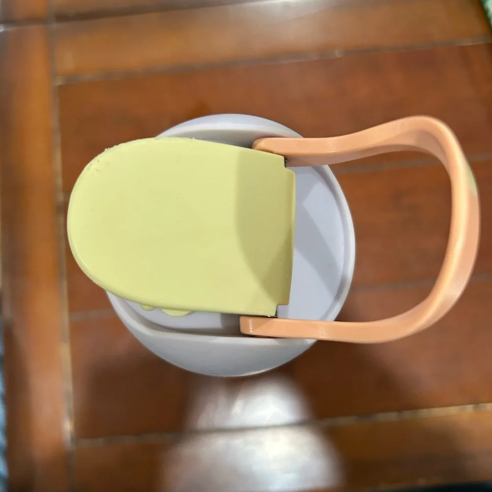 Cream Water Bottle with Pastel Accents - Picture 5 of 9